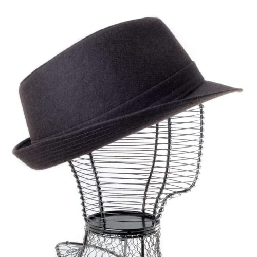 Trilby – Image 5